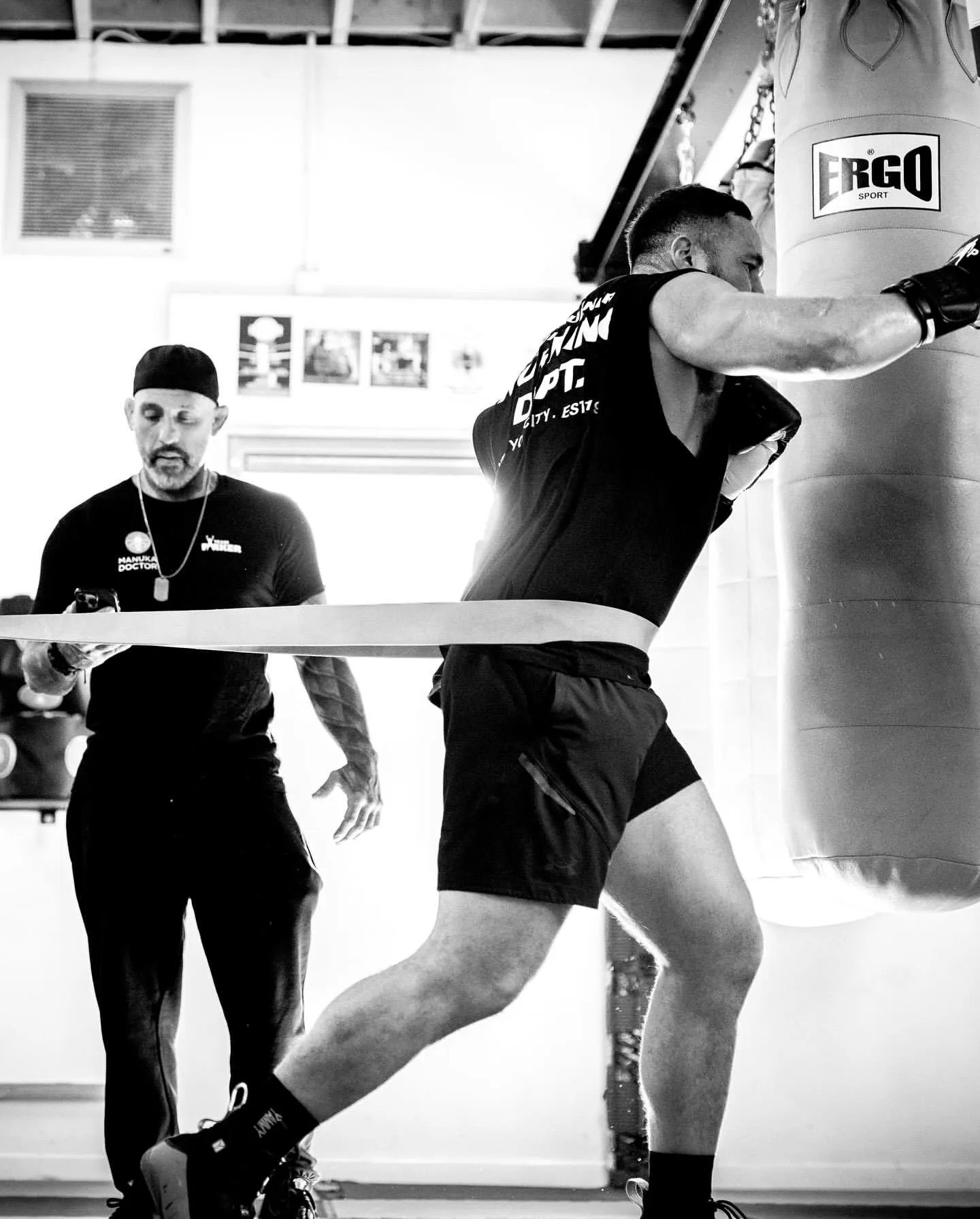image_68c0e41270275 From Usyk to Wardley: Is Parker 'Media-Driven'? The Key Meaning Behind Queensberry Promotions' Last-Minute Move