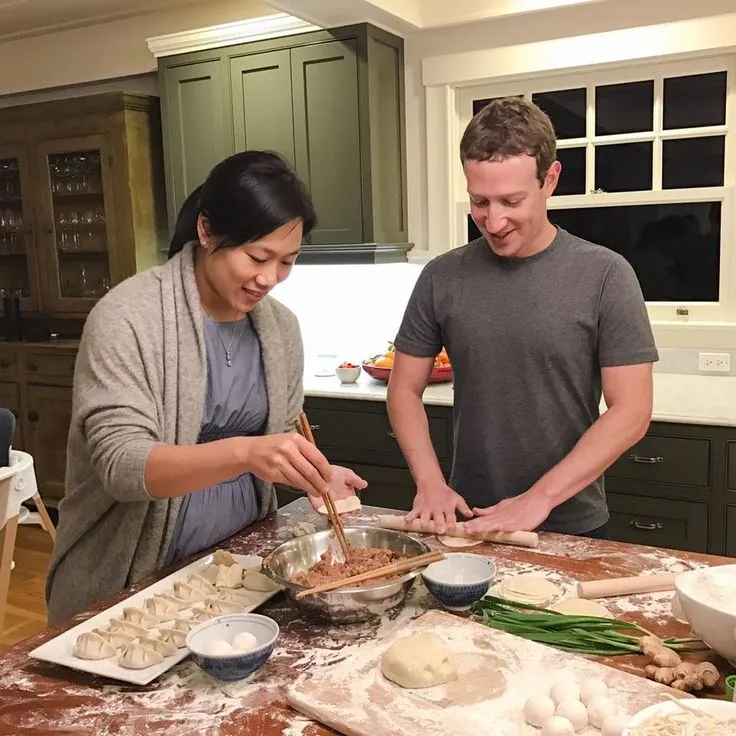 image_68c0e5934b984 Wealth Can’t Replace Love: Zuckerberg Family Shares Sweet Baking Time Together