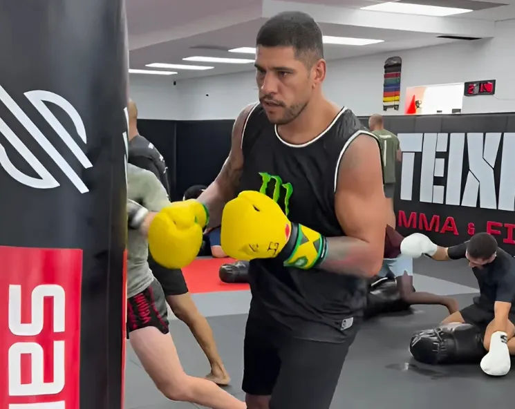 Alex Pereira’s Relentless Push to Regain His UFC Throne