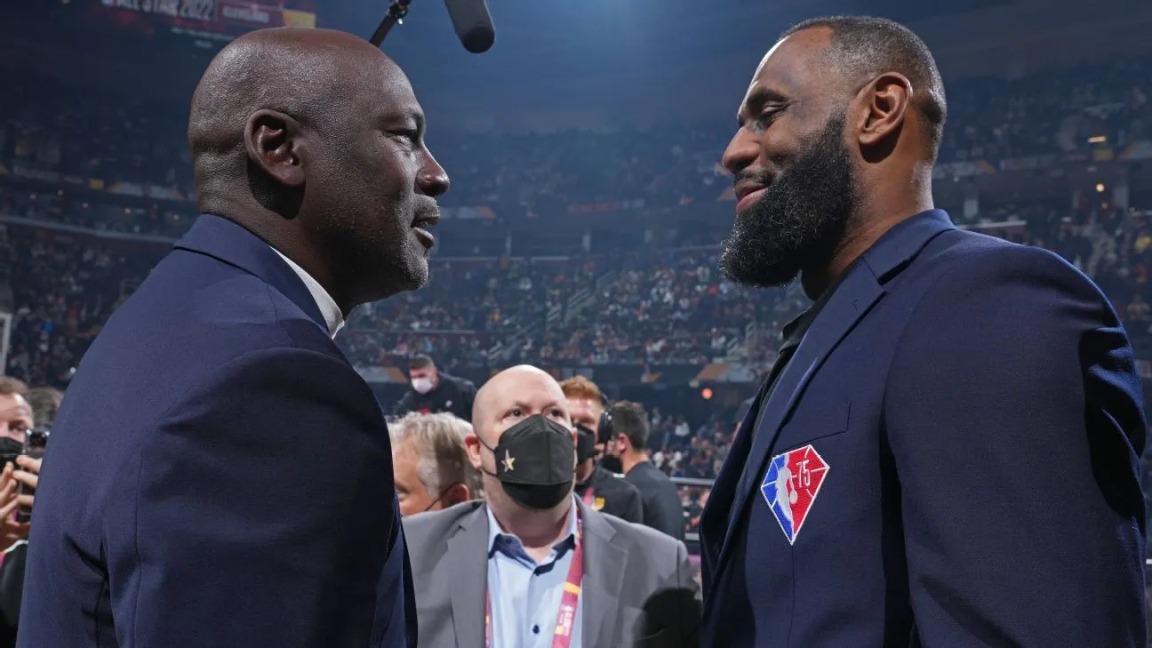 image_68c111ee07513 Draymond Green Praises LeBron James Over Michael Jordan Live on Stream – But His Dellavedova Comparison Sends the Entire NBA Into Chaos!