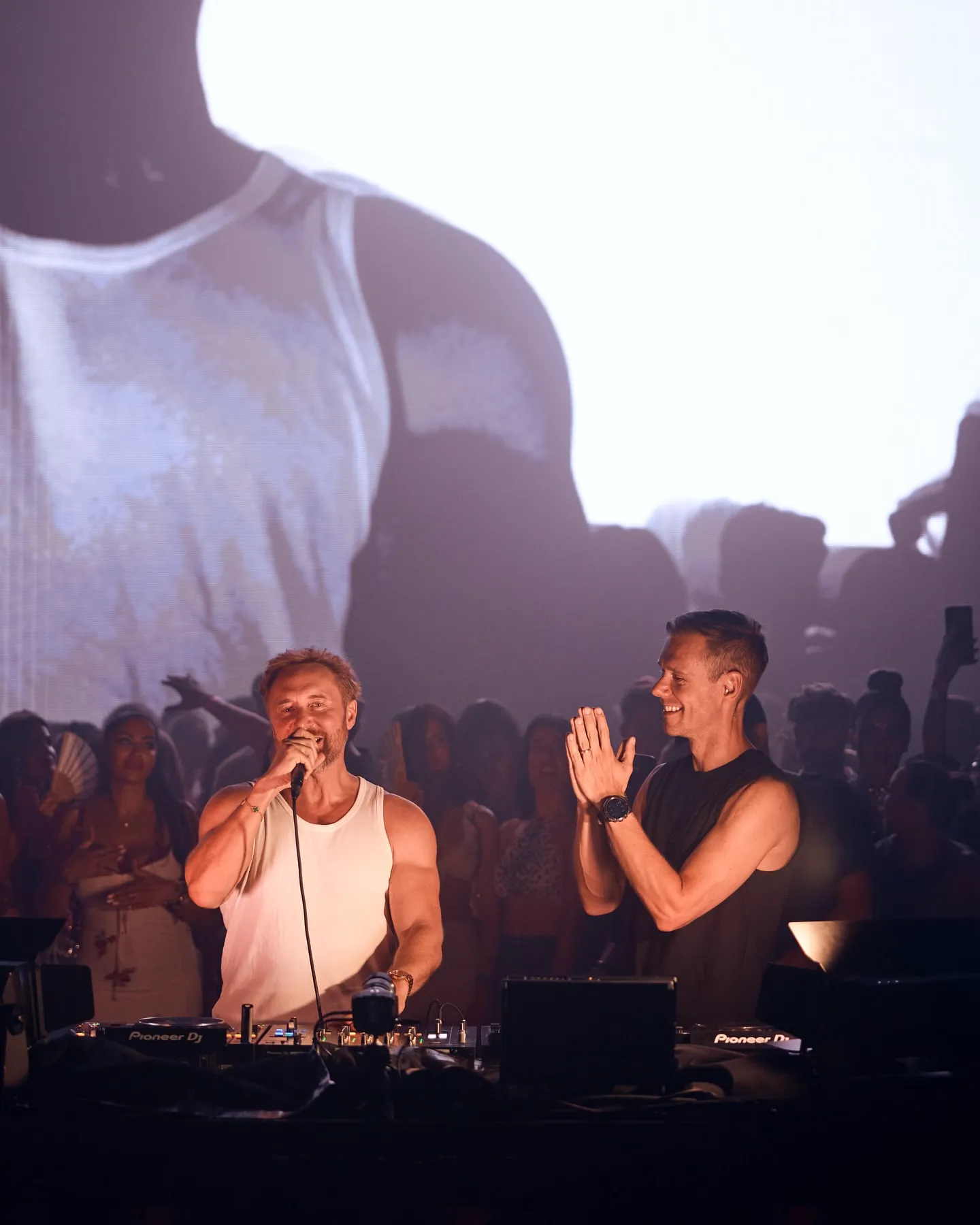 Unveiling the Hidden Realities of the DJ World: Mental Health Struggles and Industry Taboos Behind the Spotlight 19 Unveiling the Hidden Realities of the DJ World: Mental Health Struggles and Industry Taboos Behind the Spotlight