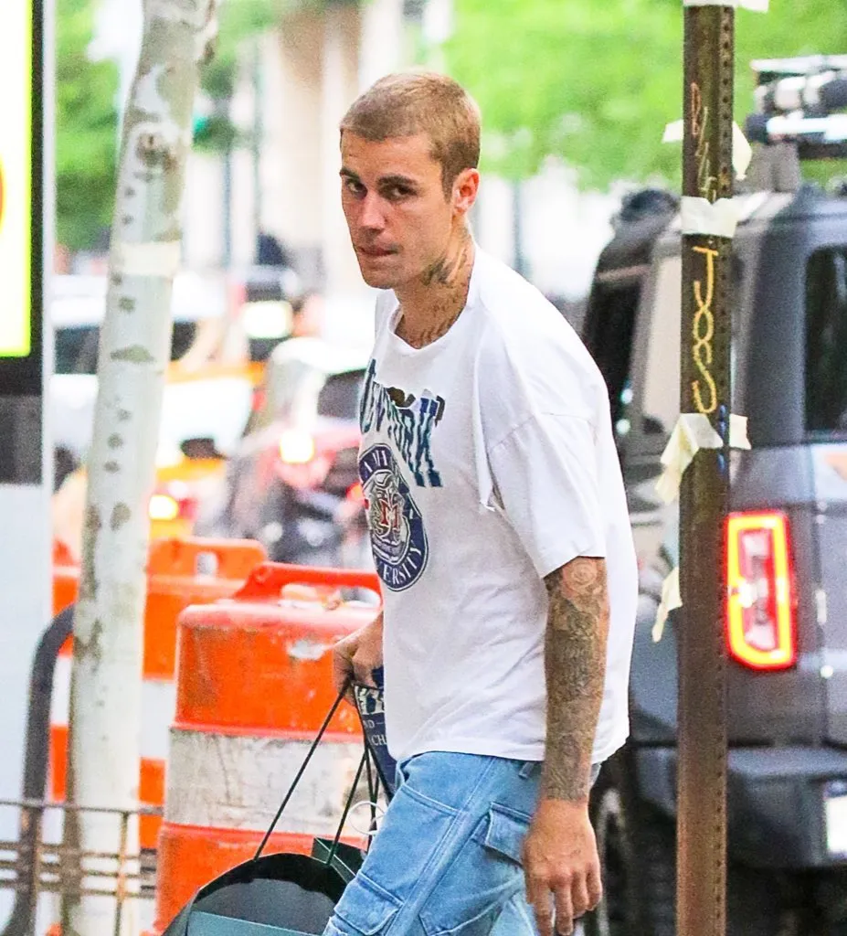 Justin Bieber Stuns Fans With Rare Outing as He Brings His Son to a Hidden Escape Few Have Ever Seen