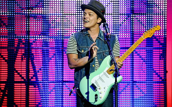 Shocking Truth: Bruno Mars Was Rejected by Producers Because of His Music – But What Really Happened?