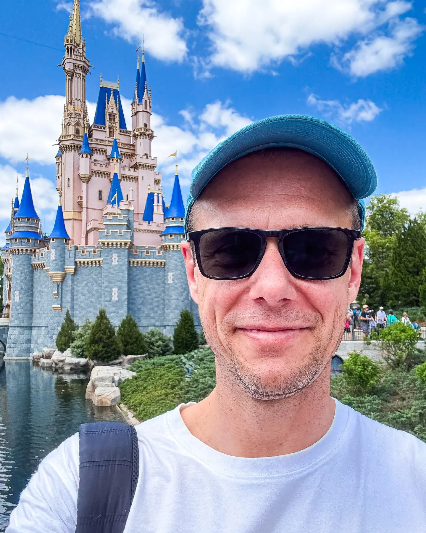 image_68c13c793d9b4 Family is something Armin van Buuren values ​​and he decided to trade one of the most important things in his life for his family. That is!!!