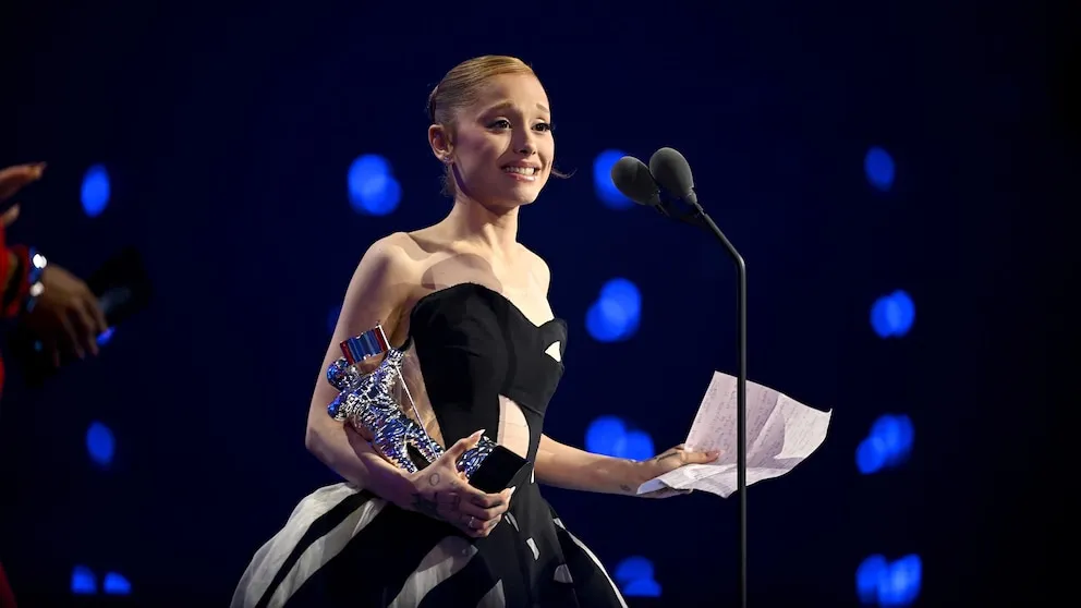 image_68c224afdf232 Cardi B Ignites Firestorm After VMA Snub — Slams ‘Cookie-Cutter Pop’ as Ariana Grande Dominates the Night