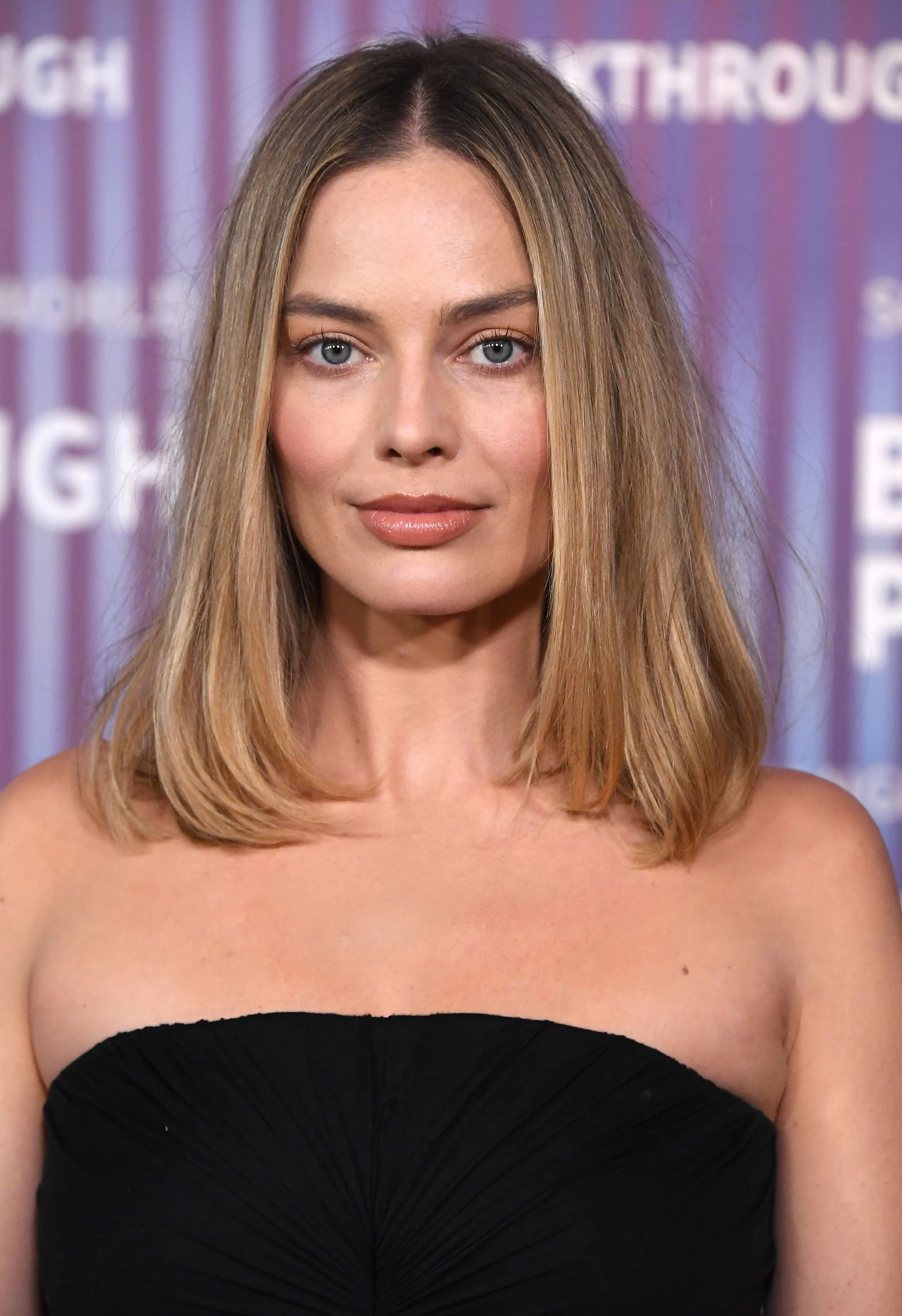 image_68c22ea4f3095 Casting Shocker: Margot Robbie Was Almost Megan in The Girl on the Train Before Haley Bennett?!