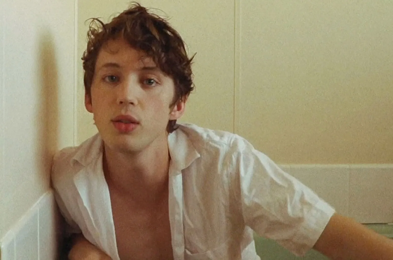 image_68c23a8e6f8e7 Behind the Casting of "Call Me by Your Name": Why Timothée Chalamet and Armie Hammer Were Always Destined for the Lead Roles?