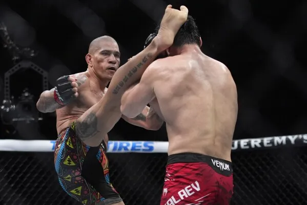 image_68c24f8b366a4 Pereira Vows Brutal KO: “Ankalaev Won’t Make It Out of Round 2”