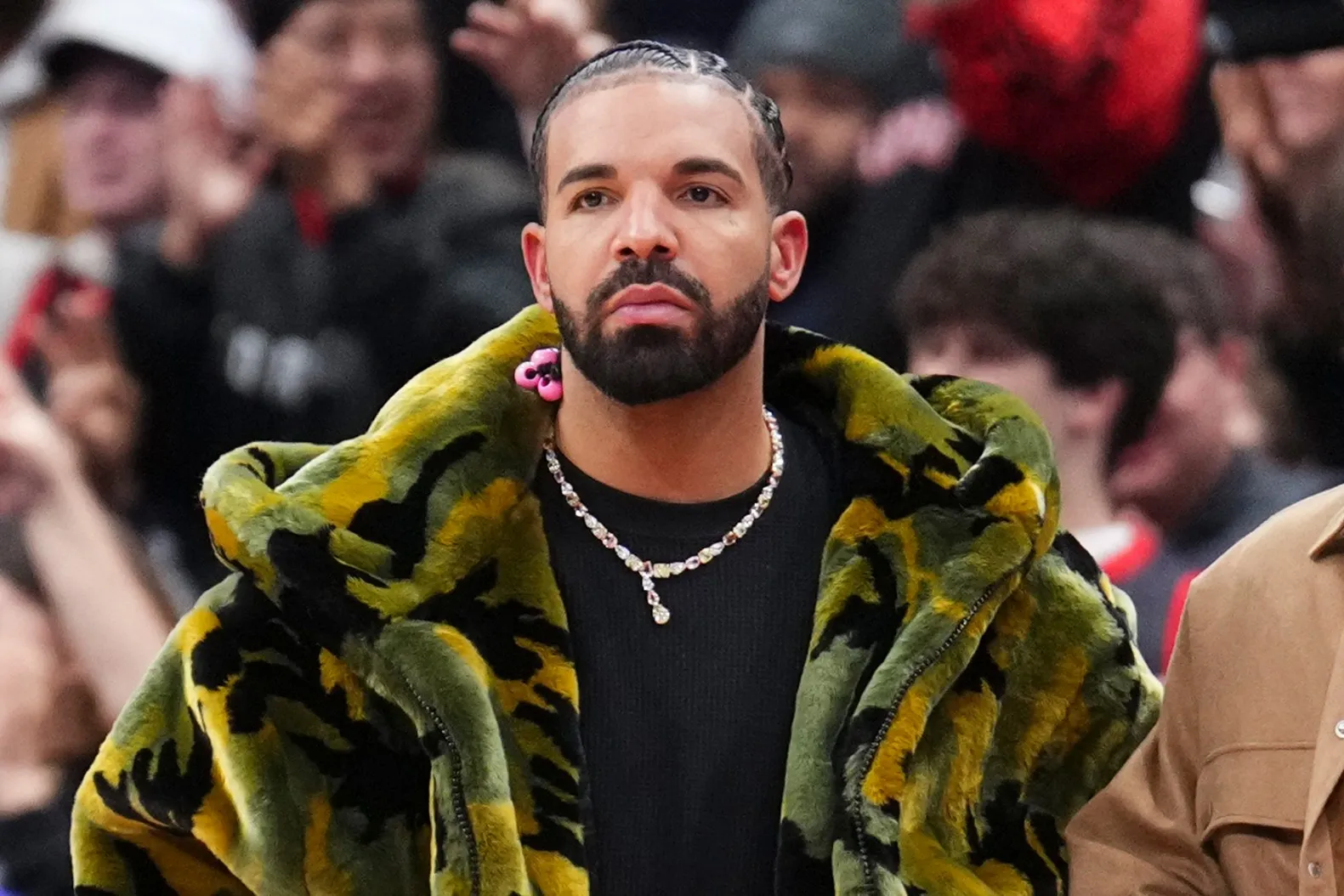 image_68c255da40c07 Kendrick Lamar Makes History with 100 Million Monthly Spotify Listeners – But Is That Enough to Dethrone Drake as the True ‘King of Rap’?