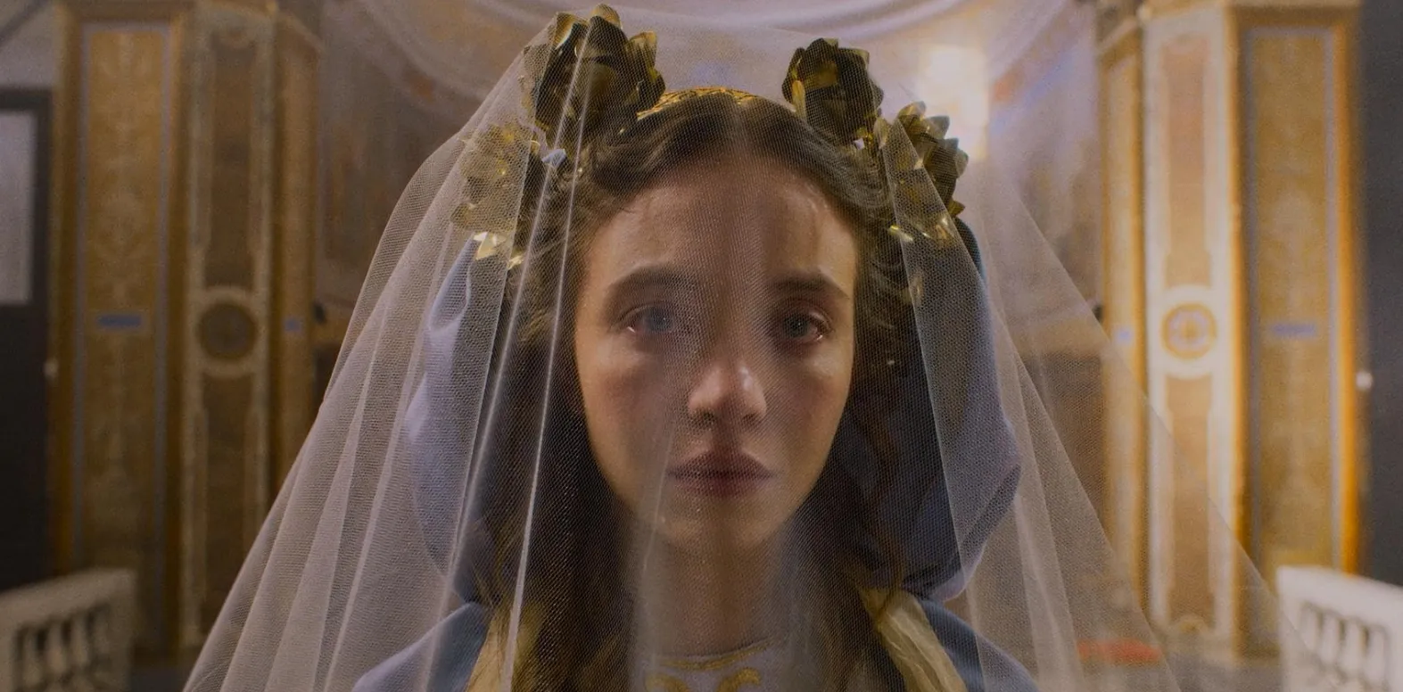 image_68c27e9701666 Sydney Sweeney and Amanda Seyfried’s ‘The Housemaid’ Set to Shock Audiences with Dark Secrets and Scandal!