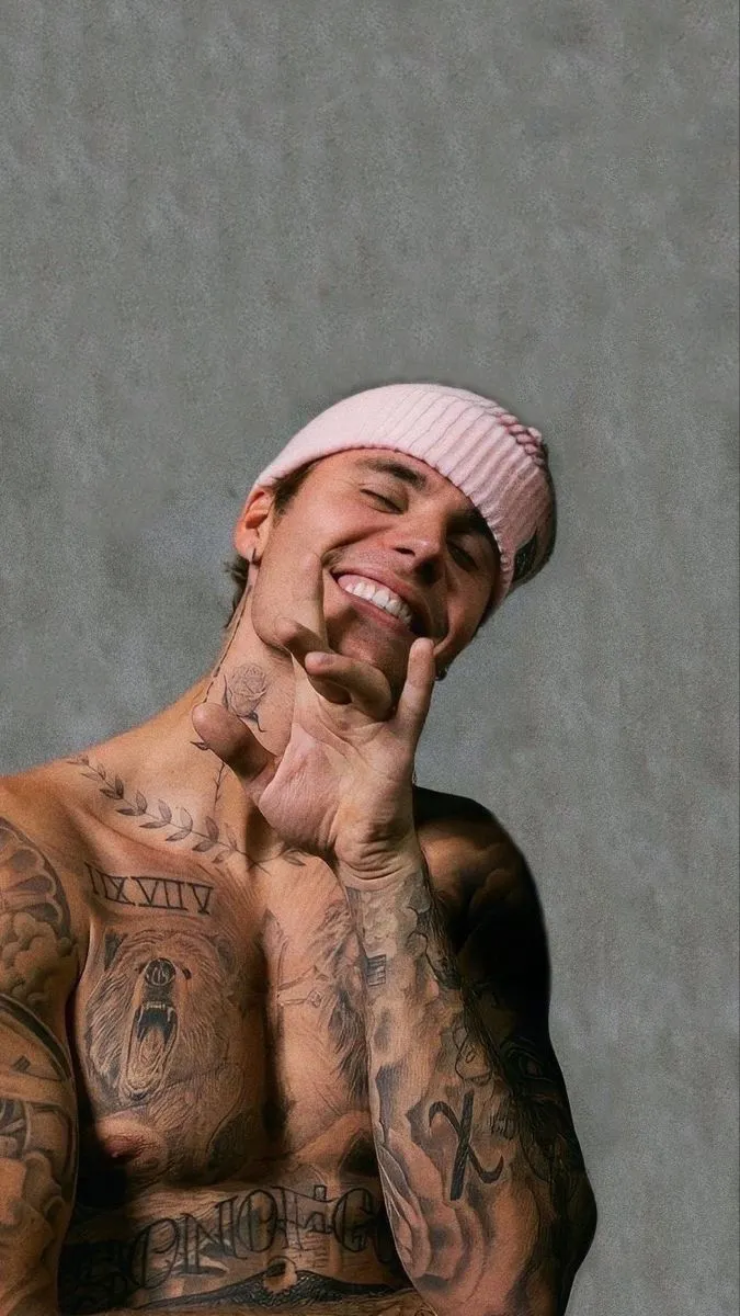 image_68c2846d8235f Justin Bieber Cruises Through the Streets on a Segway – and Suddenly, All Eyes Are on His Tiny Outfit!