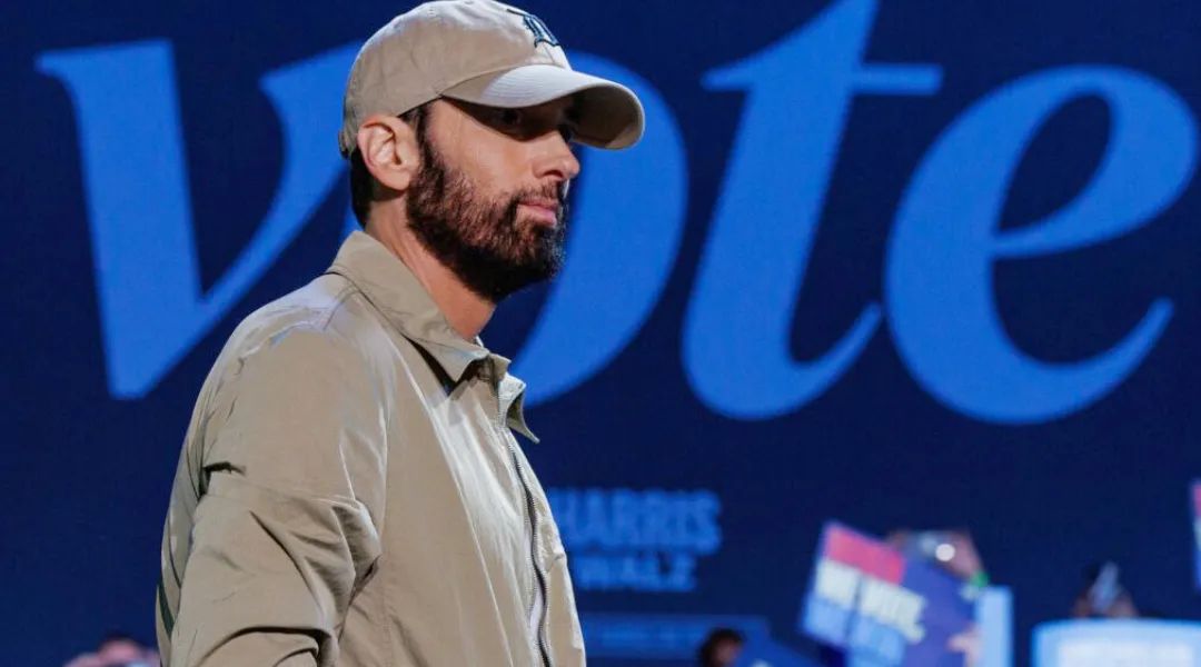 image_68c288afa9cb0 Shock at the VMAs: Doechii’s ‘Anxiety’ Stuns by Beating Eminem’s ‘Somebody Save Me’ for Best Hip-Hop Crown