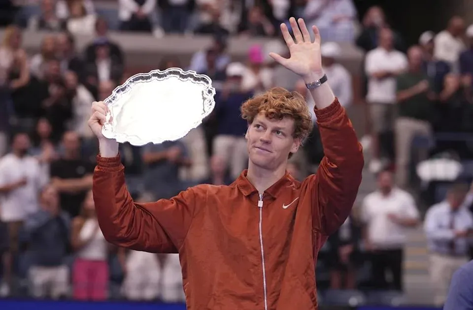 image_68c38b2c35a56 Roger Federer Shocks Tennis With Fiery Warning to Jannik Sinner — Explosive Words Spark Global Outrage