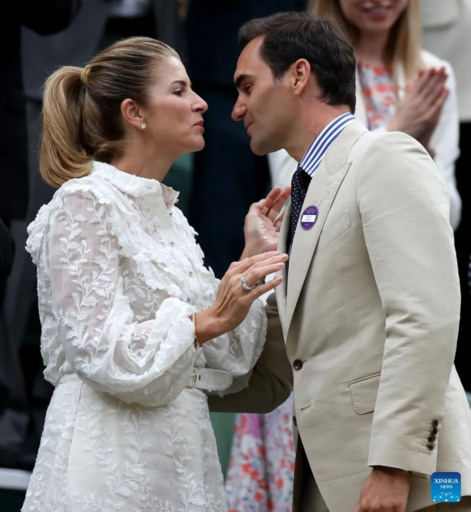 image_68c39051de8b4 Roger Federer Captivates the World With an Intense Gaze Toward His Wife Revealing a Deeper Chapter of Endless Love