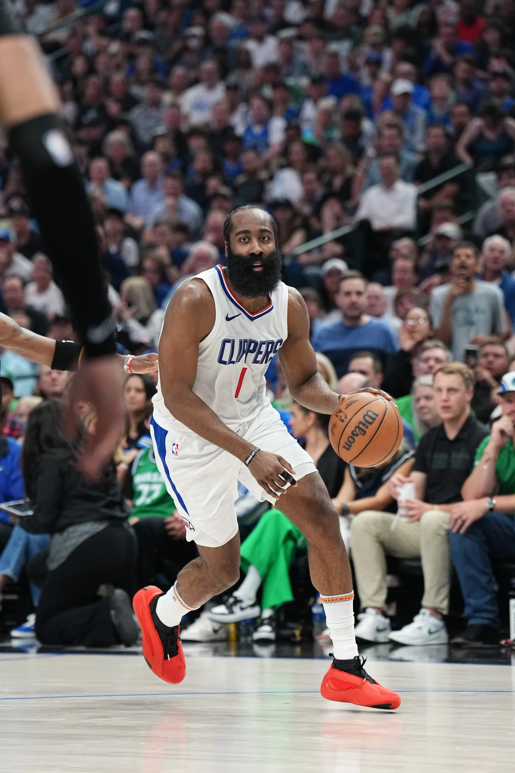 image_68c3a85143a6c NBA Fans Heatedly Debate After Former Lakers Player's Shocking Statement About James Harden's Offensive Ability