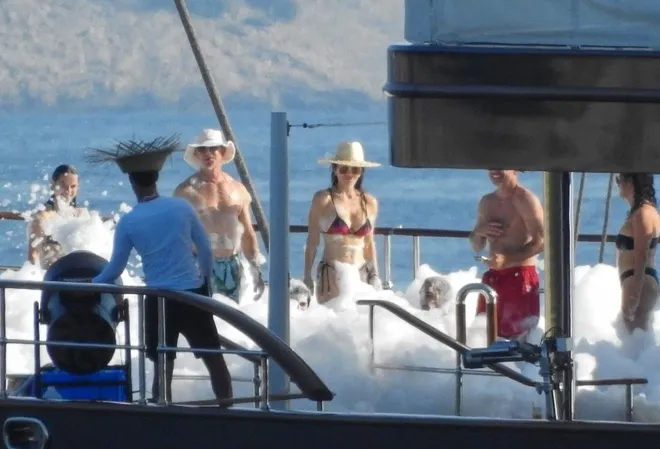 image_68c3c69c241cb Luxury Life: Despite Busy Schedule, Jeff Bezos Often Takes His Wife and Friends on Yacht Getaways