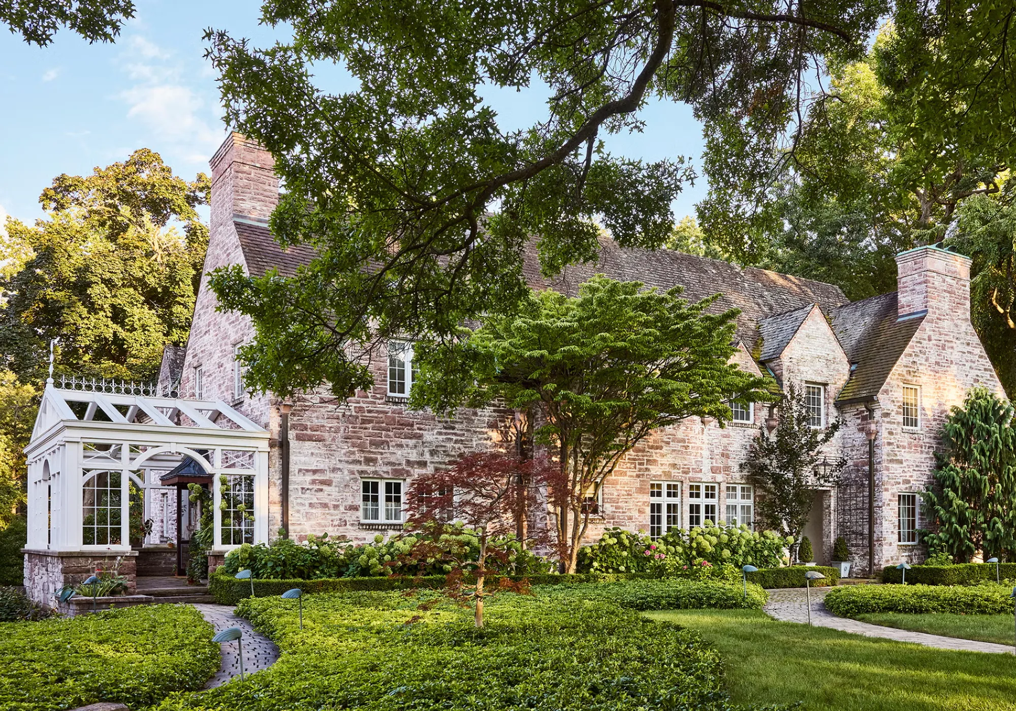 Inside a Tudor Revival Fit for a Duchess: Miles Redd and David Kaihoi Reimagine Royal Style