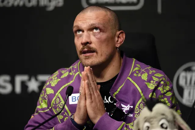 image_68c413ab74f81 Crying Injury on One Side, Dancing Wild on the Other – Is Usyk Truly Hurt or Just Dragging Out the Drama to Duck Parker?