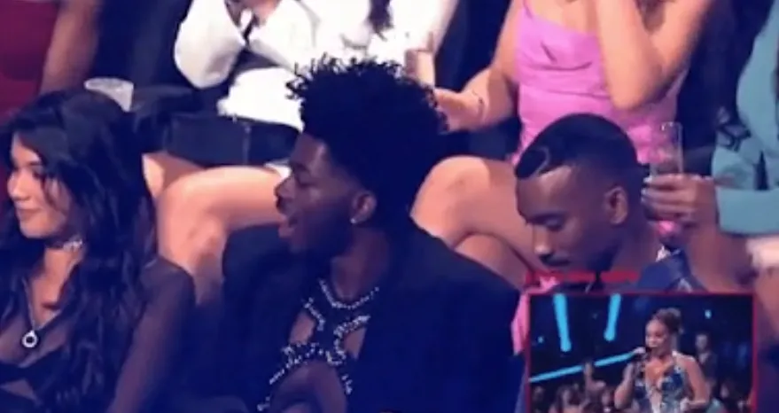 Lil Nas X’s surprising reaction when the MC introduced BLACKPINK at the 2022 VMAs