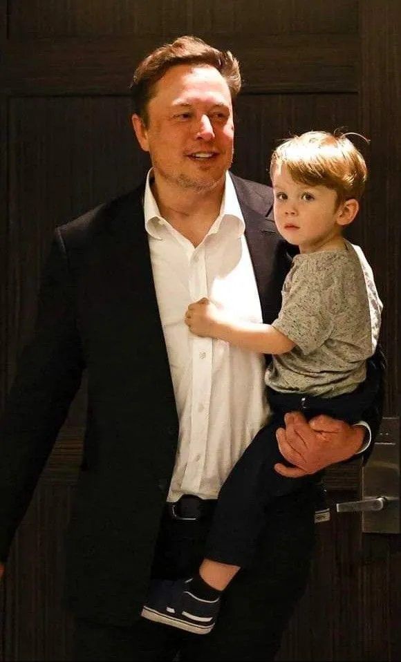 image_68c4df27cf529 Who Holds Elon Musk’s Heart? Unveiling His Unique Father-Child Bond