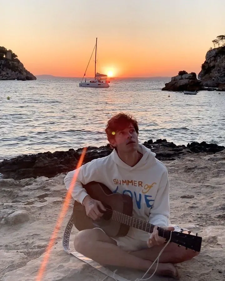 image_68c591b4c138d Shawn Mendes Uses Music as Therapy – But His Latest Confession About His Mental Health Crisis Shocks Fans