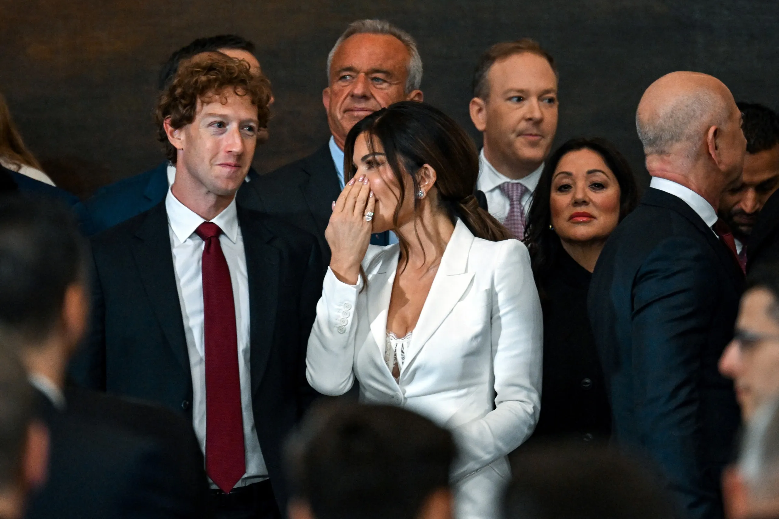 image_68c5a34840c46 Mark Zuckerberg’s Wife and Elon Musk’s New Wife Pose Together: Who Radiates More Powerful Aura?