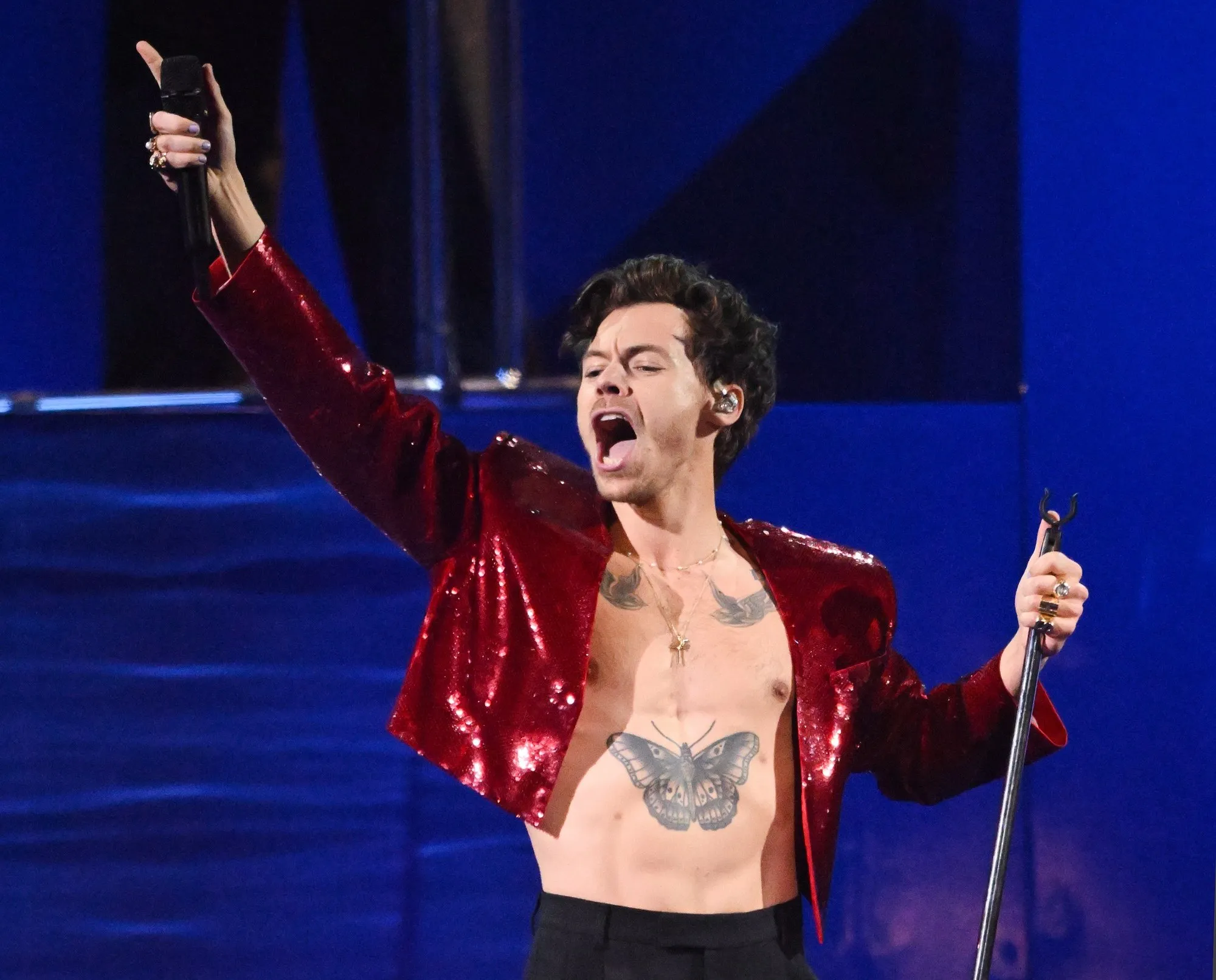 Harry Styles and Zoë Kravitz Show PDA Amid Rumors They’re ‘Attached at the Hip’