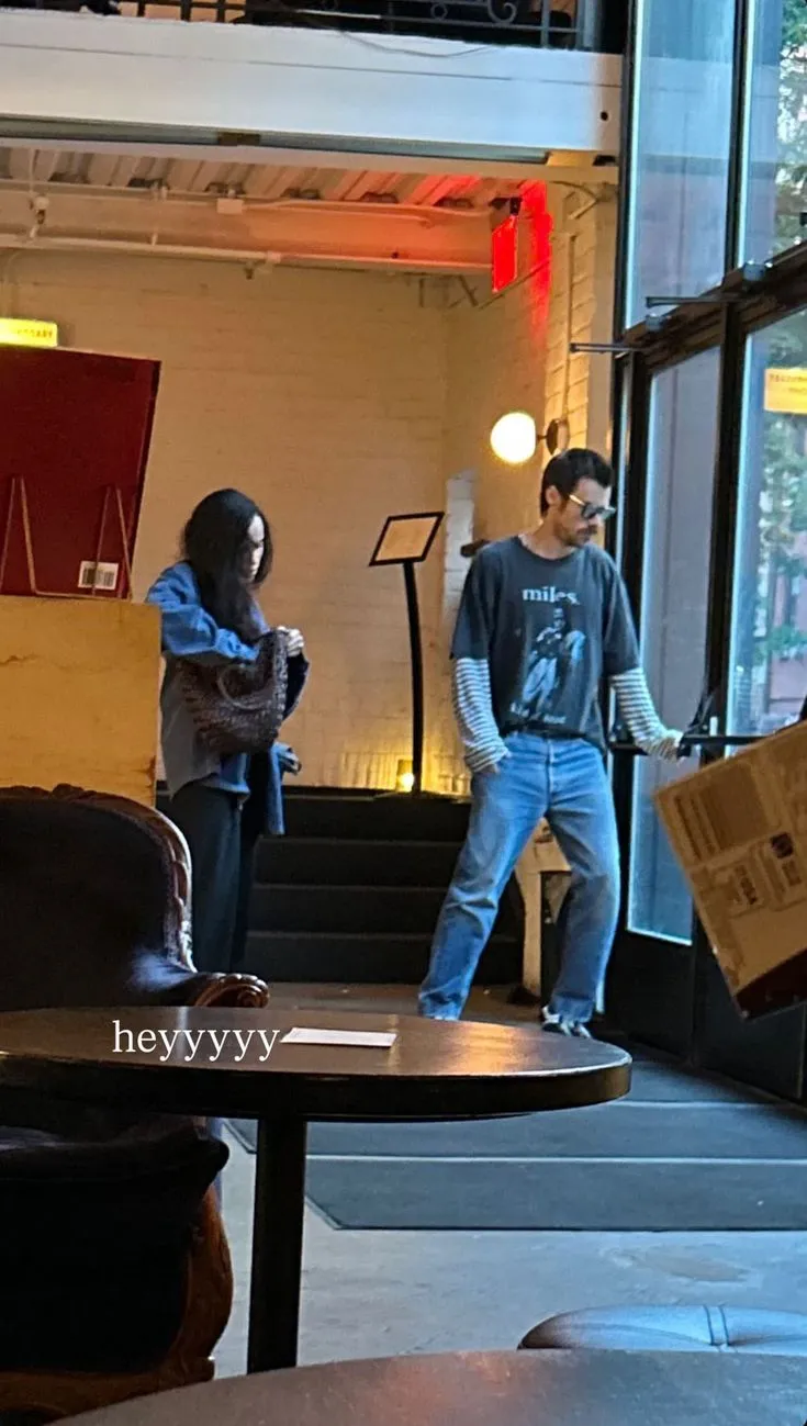 image_68c5b2cc4b2b2 Zoë Kravitz’s Boyfriend Gets Dad’s Approval: Harry Styles Impresses Lenny Kravitz