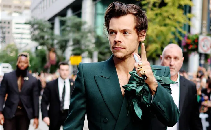 Zoë Kravitz’s Boyfriend Gets Dad’s Approval: Harry Styles Impresses Lenny Kravitz