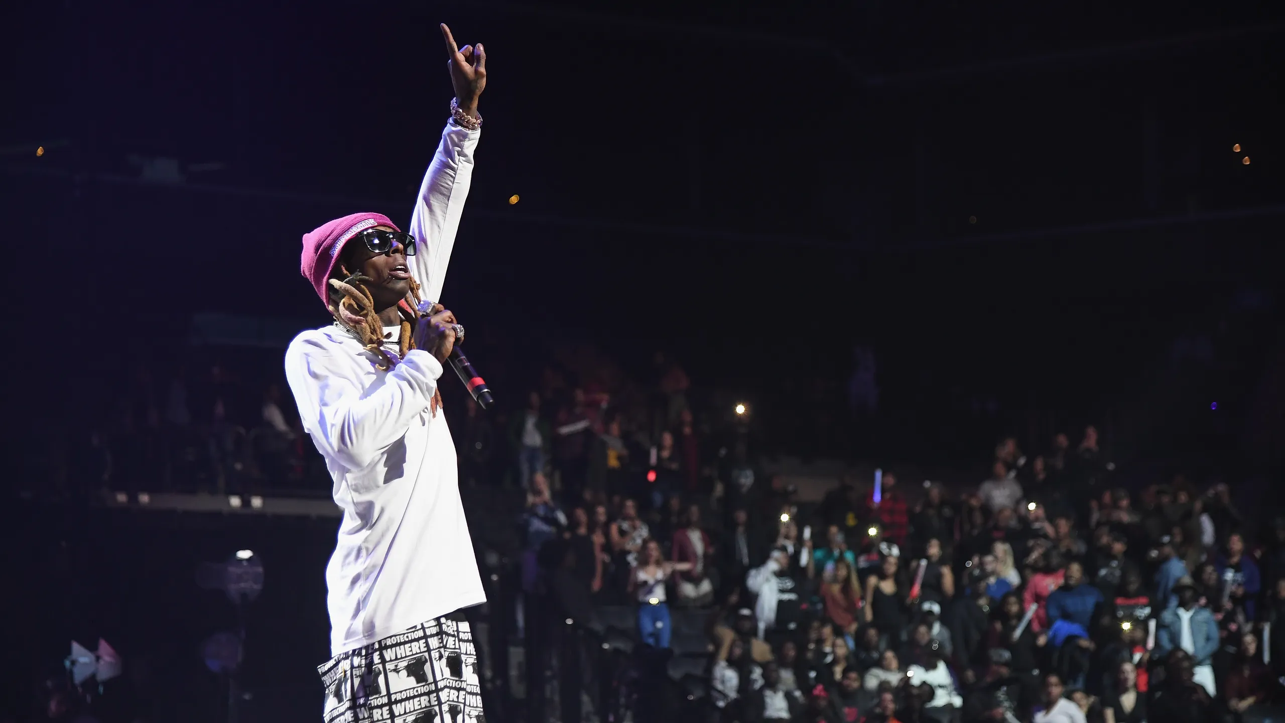 image_68c79a4a7c65f Lil Wayne Thought He Had Seen It All… Until a Prince in Saudi Arabia Gave Him a Franck Muller Watch and a Black Lamborghini Right Before His Eyes!