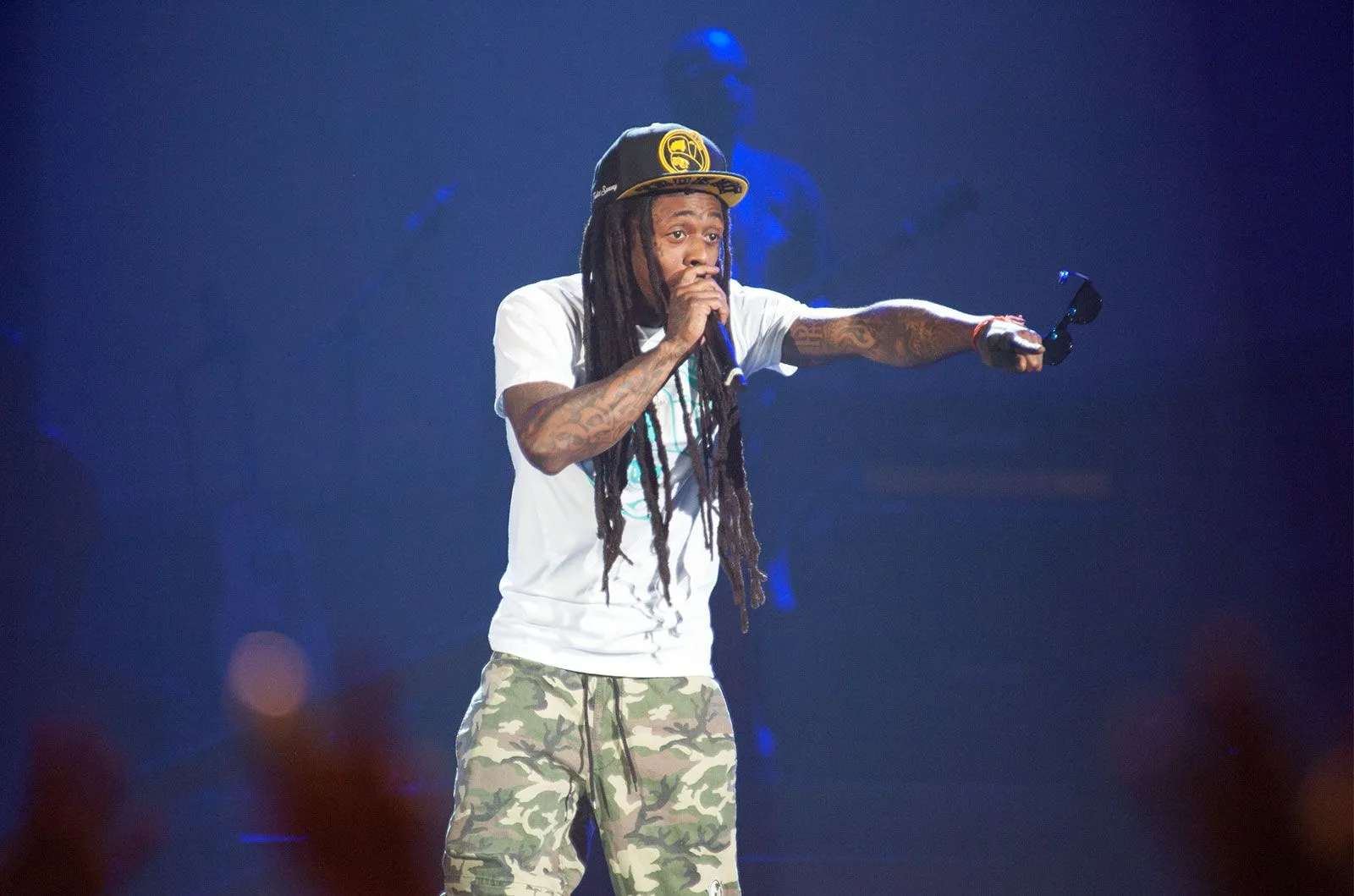 image_68c79a4ec353c Lil Wayne Thought He Had Seen It All… Until a Prince in Saudi Arabia Gave Him a Franck Muller Watch and a Black Lamborghini Right Before His Eyes!