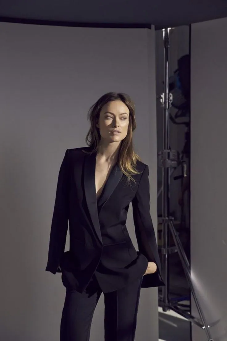 image_68c7b378c8b17 Olivia Wilde “seems unfazed” after splitting from Harry Styles – but her reaction to Zoë Kravitz’s news shocks the internet!