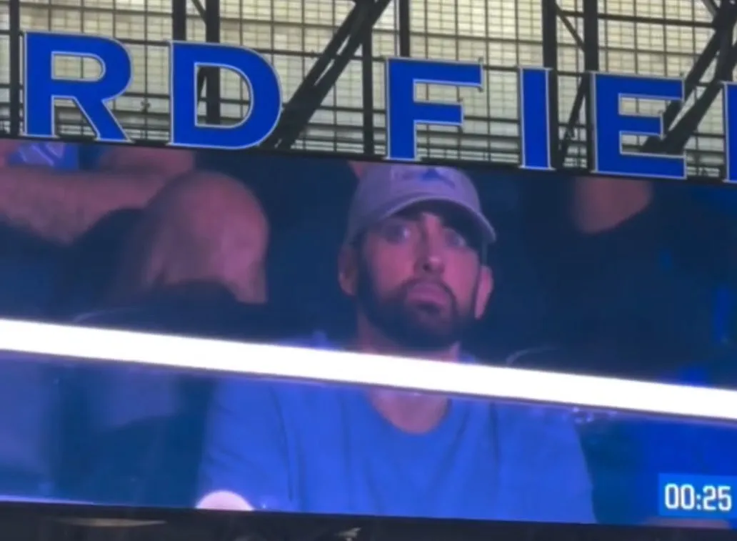 image_68c7b7a13b438 Eminem Joins Keegan Michael Key At Detroit Lions Game Today In A Surprise Celebrity Moment