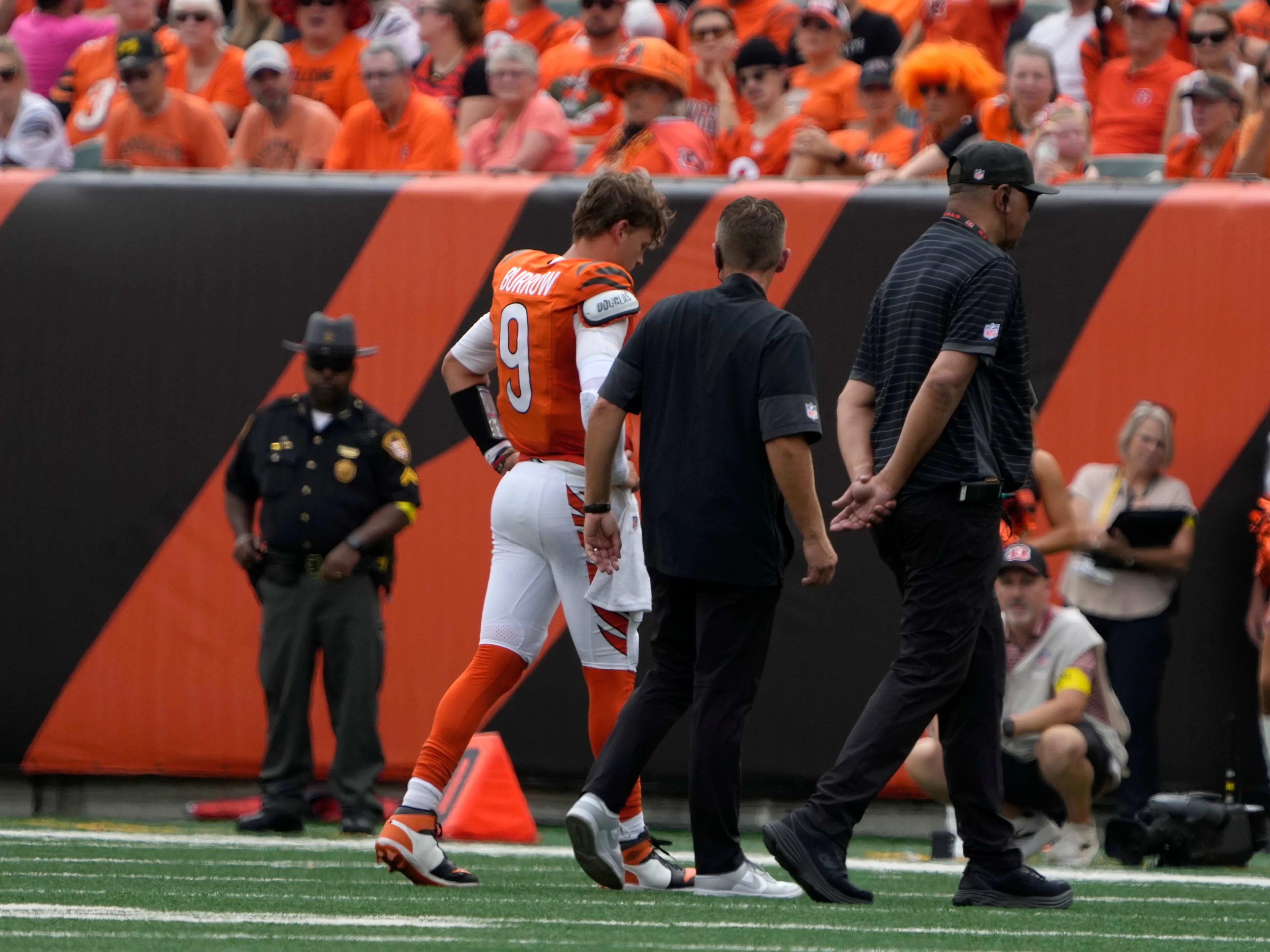 image_68c7cd8659e7b Bengals Mocked for $275M ‘Joe Burrow Transport’ After Refusing to Buy a $10K Cart — Fans Can’t Believe This