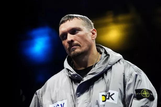 image_68c8b9636a79e Usyk Came On as a Substitute in the Match of Portugal's Legends Against the World Legends Team