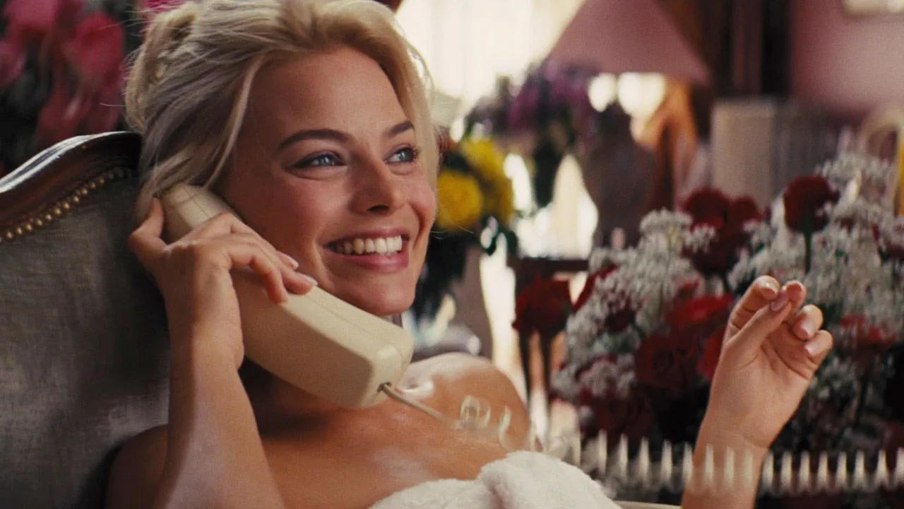 image_68c8cb12b1d7f Margot Robbie Reveals the Movie That Secretly Says a Lot About Men Who Love It
