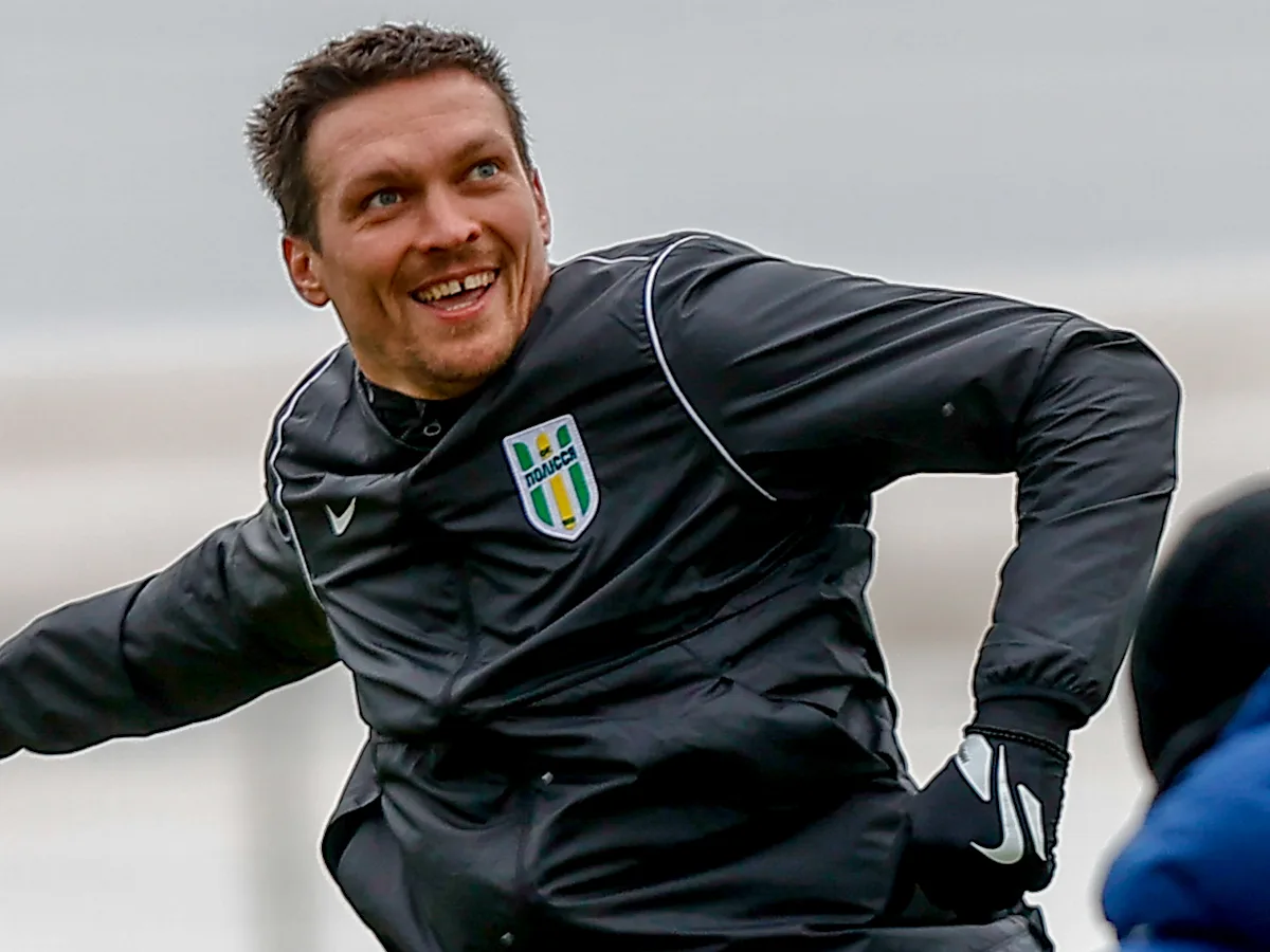A charity football match to raise funds for the Ukrainian Red Cross – But the aftershocks could forever change Usyk’s image in the boxing ring!