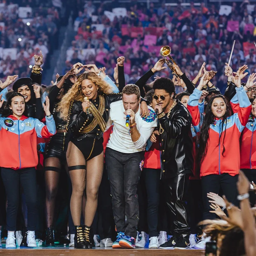 image_68c8ddab36751 The One-Line Message from Beyoncé That Shook Bruno Mars and the Entire Music Industry: Why Fans Believe This Is the Real Reason He Skipped the GRAMMYs