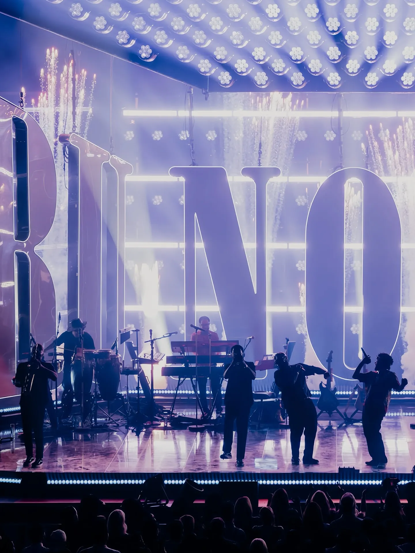 image_68c8e0f762d59 Bruno Mars, His Roots, and the Sounds of Home: How Filipino & Puerto Rican Heritage Shaped Eight of His Biggest Hits