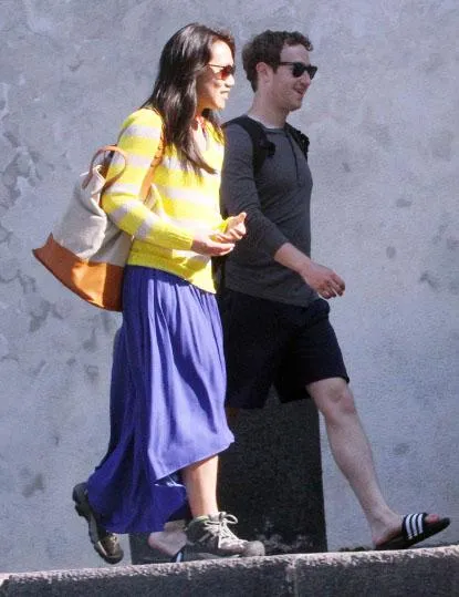 image_68c8eb3d9a35d Mark Zuckerberg and Wife Spotted in Casual Street Style, Far From Billionaire Glam