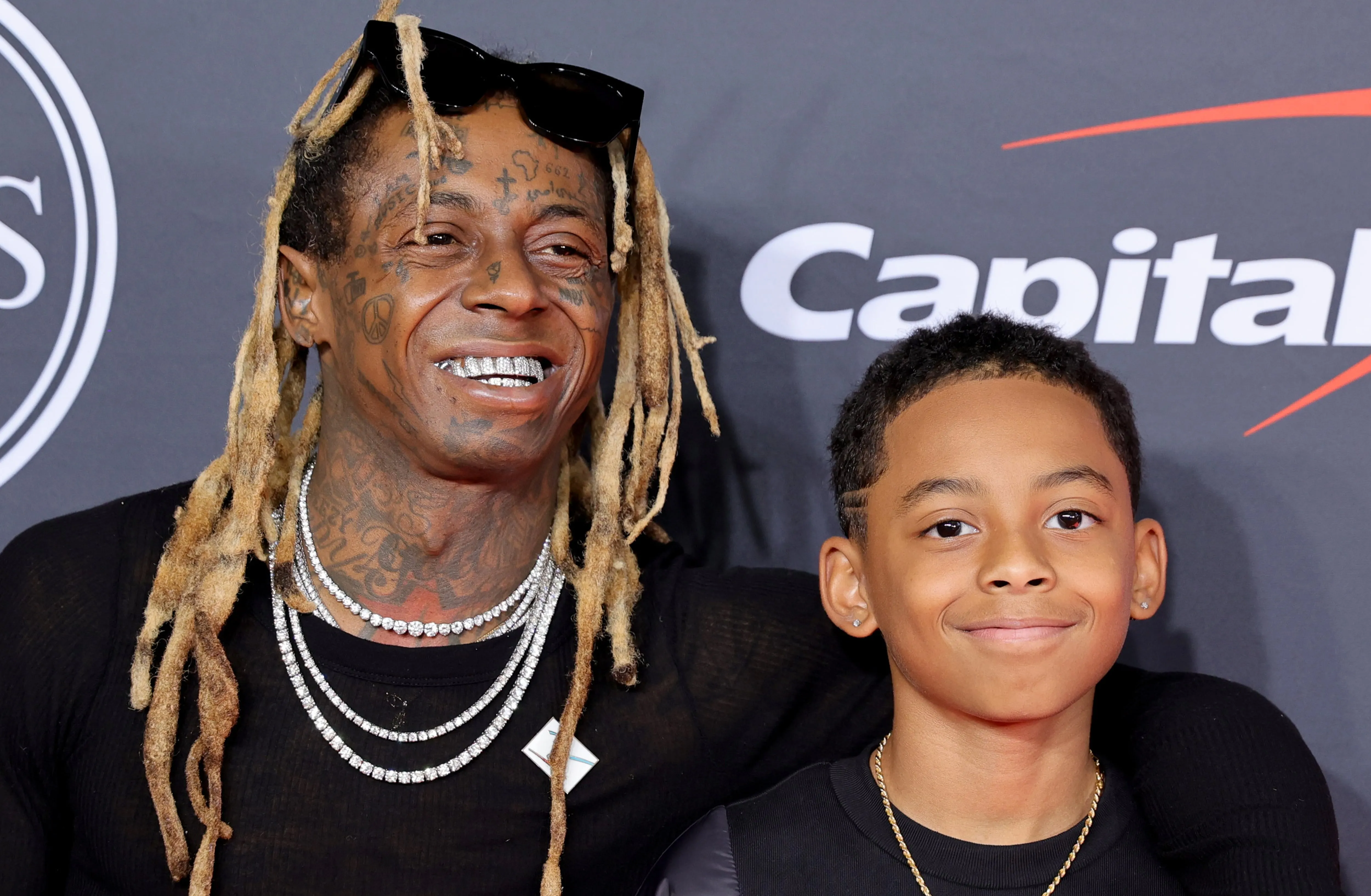 image_68c8f7fcbb214 Lil Wayne Hits The Stage At Son Kameron’s 16th Birthday Bash