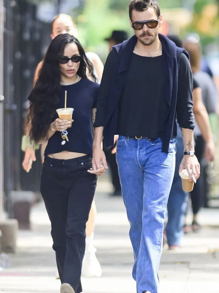 image_68c8fac35ce6e Harry Styles & Zoë Kravitz Dating Rumors Leave Olivia Wilde Feeling ‘Embarrassed’