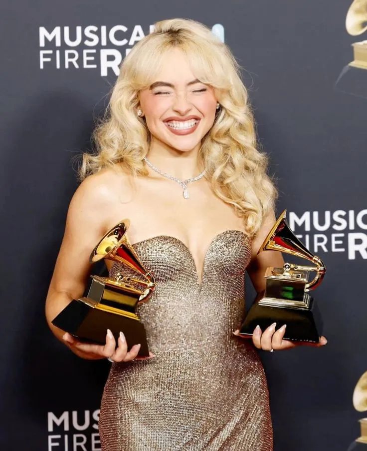 image_68c9277838b4a World’s Biggest Music Festival Welcomes Justin Bieber’s Return and Sabrina Carpenter’s Spotlight