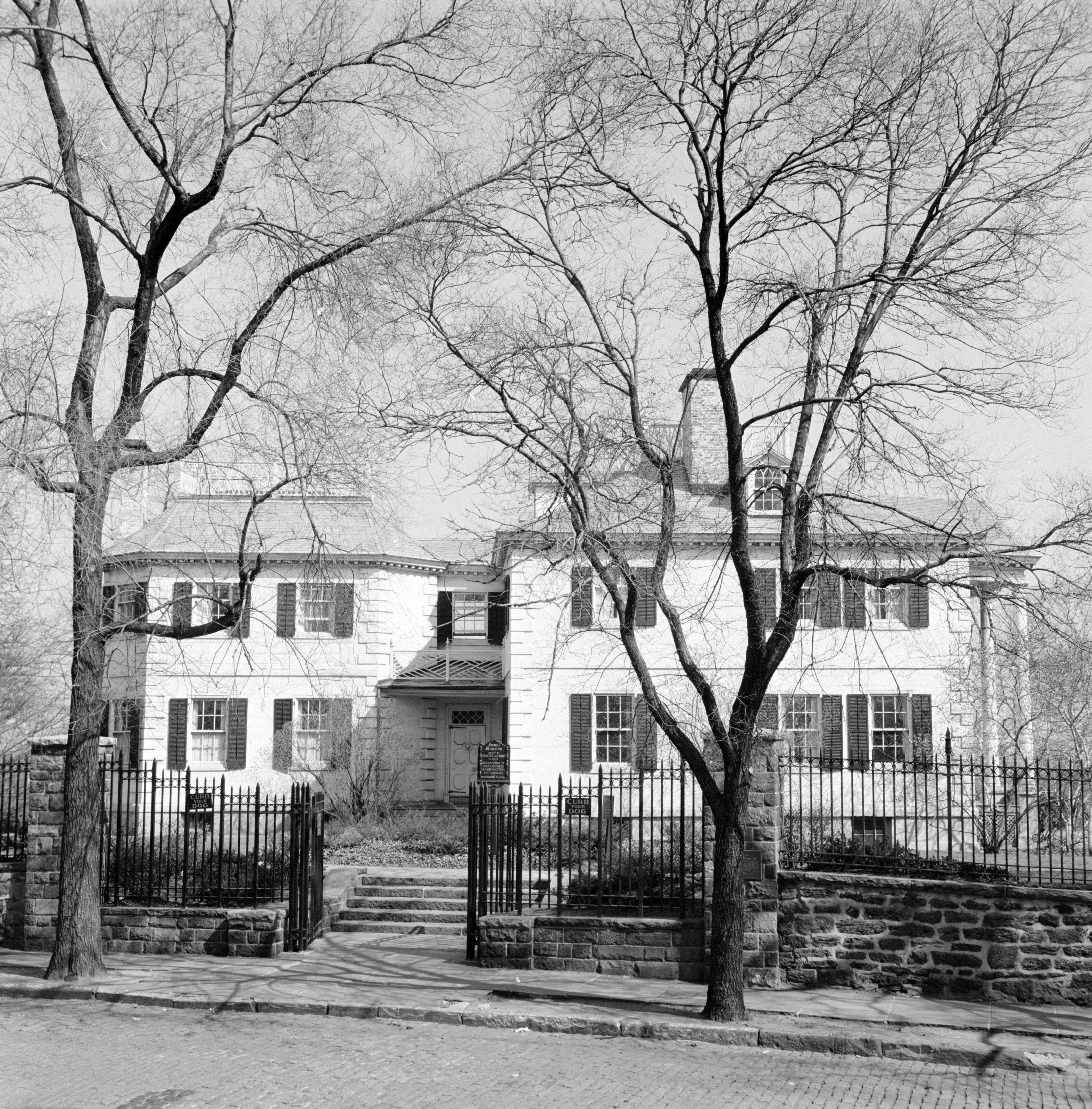 image_68c9288768644 If you’re scared of ghosts, then don’t count these 20 most haunted places in America!