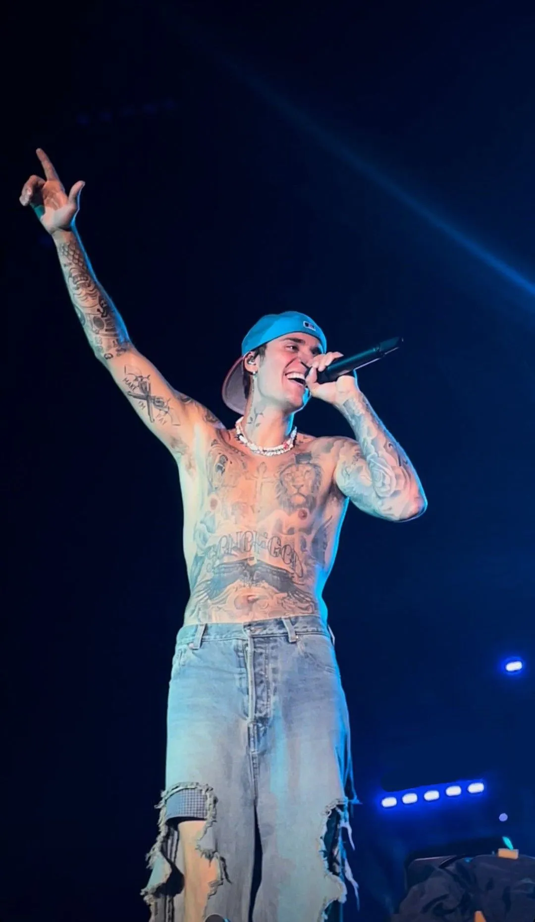 “Justin Bieber Just Pocketed a Seven-Figure Payday for Coachella — And He Did It All Without an Agent, Leaving the Entertainment World Stunned!