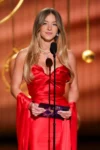 Fans Thank God Sydney Sweeney Didn’t Speak at the 2025 Emmys 1 Fans Thank God Sydney Sweeney Didn’t Speak at the 2025 Emmys