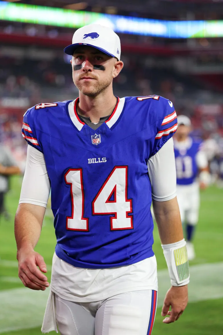 image_68ca4b4baf0df Joe Burrow’s Injury Forces Bengals’ Stunning QB Move — Fans Can’t Believe Who’s Coming In