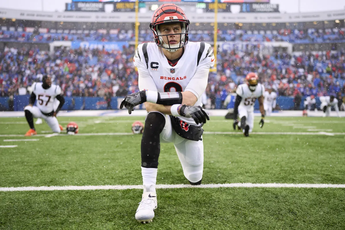 image_68ca5489ab74c NFL Fans Can’t Believe Joe Burrow Has Been Sacked THIS Many Times Compared to Andrew Luck