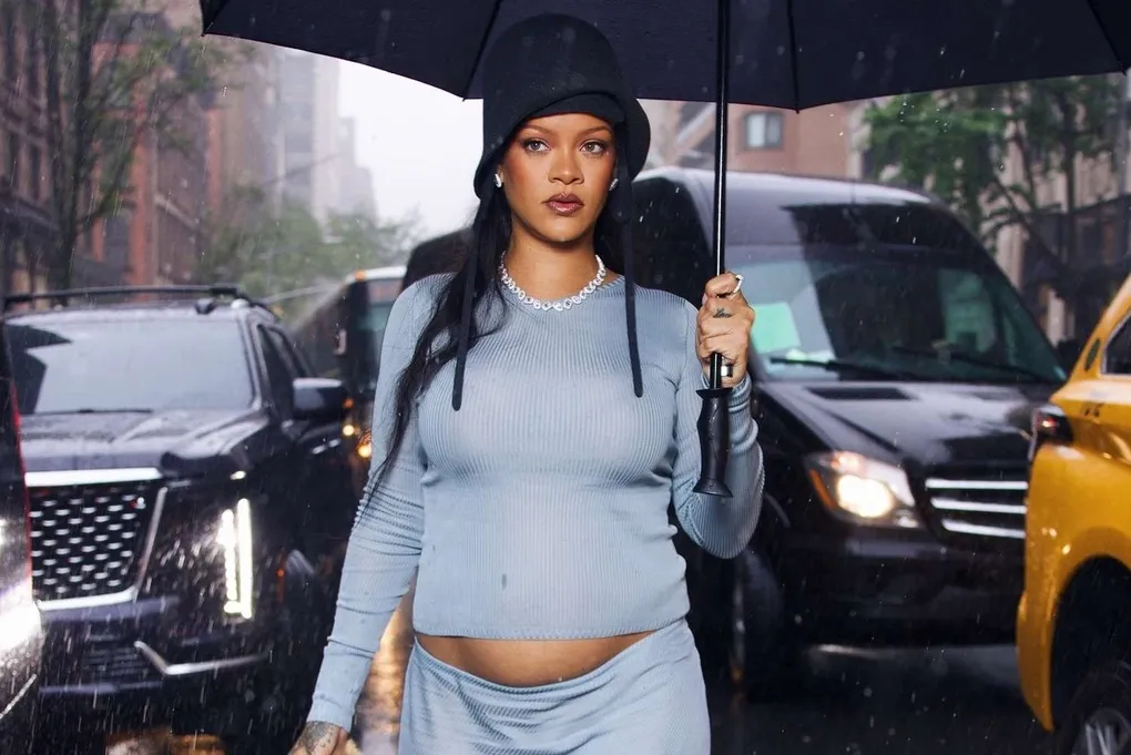 image_68ca69418fcb8 Rihanna Just Did the One Thing Fans Have Been Begging For — And Everyone’s Freaking Out