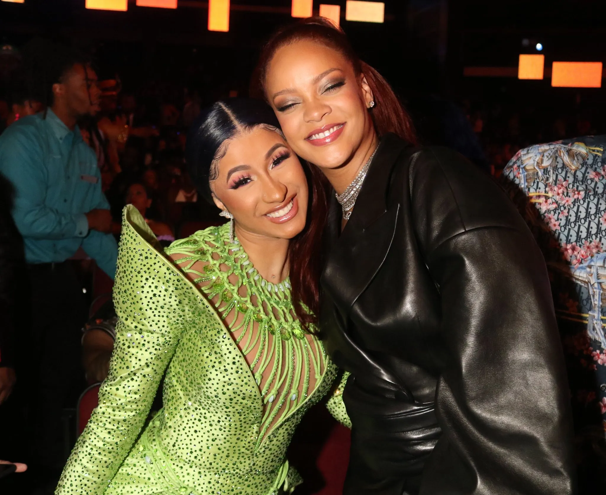 image_68ca6cbe60366 Rihanna and Cardi B’s Friendship Shattered After One Shocking Comment — Rihanna’s Cold Response Has the Internet Losing It